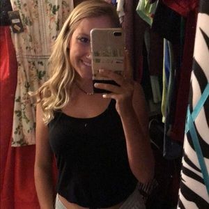 Meet your Posher, Alli